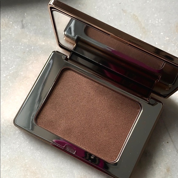 ✨2/$40✨Natasha Denona All Over Glow Shimmer Powder
